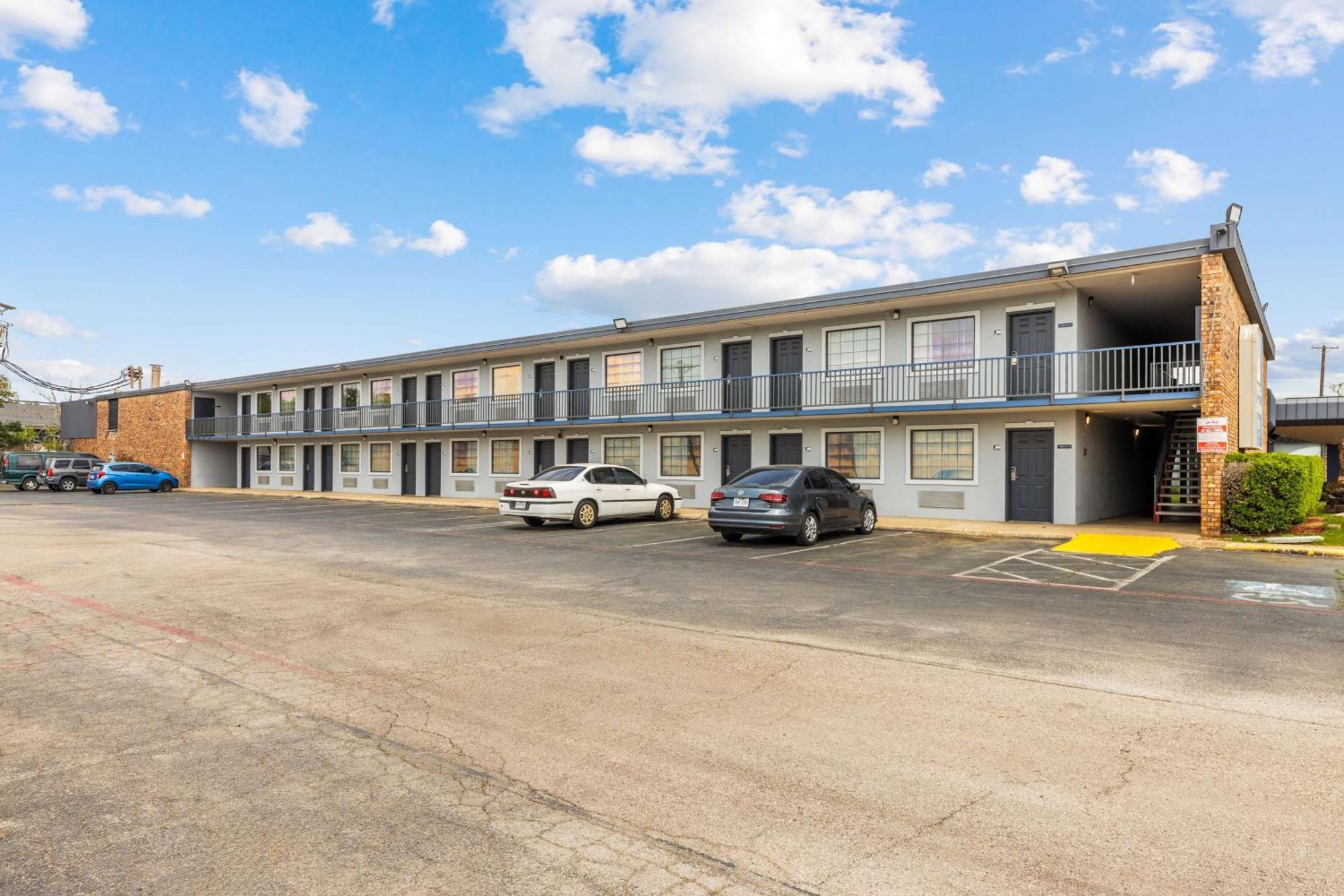 Americas Best Value Inn Fort Worth/Hurst Richland Hills Exterior foto