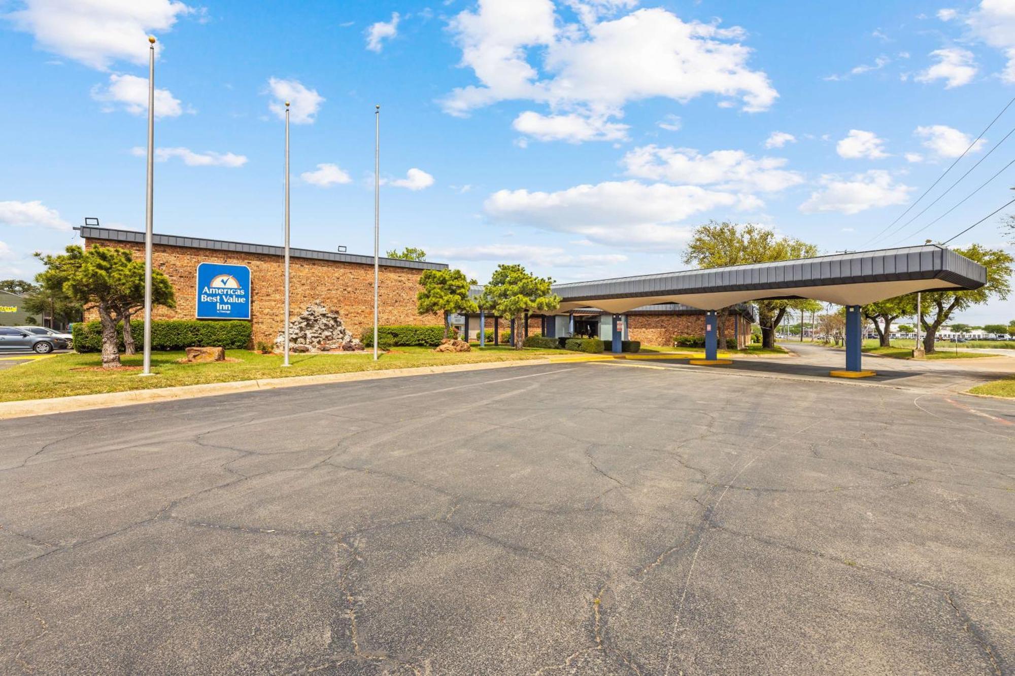 Americas Best Value Inn Fort Worth/Hurst Richland Hills Exterior foto